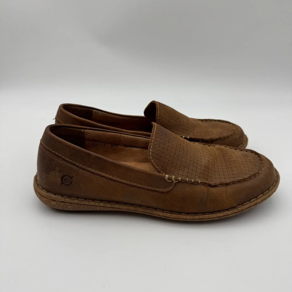 Born Mens 8.5 Brown Leather Perforated Slip On Loafers BM0006206 Handcrafted